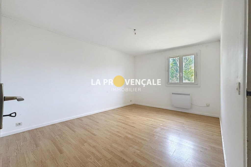 vente maison 6 Pièce(s) – 6 pièces – 5 chambres – 168.00 m²