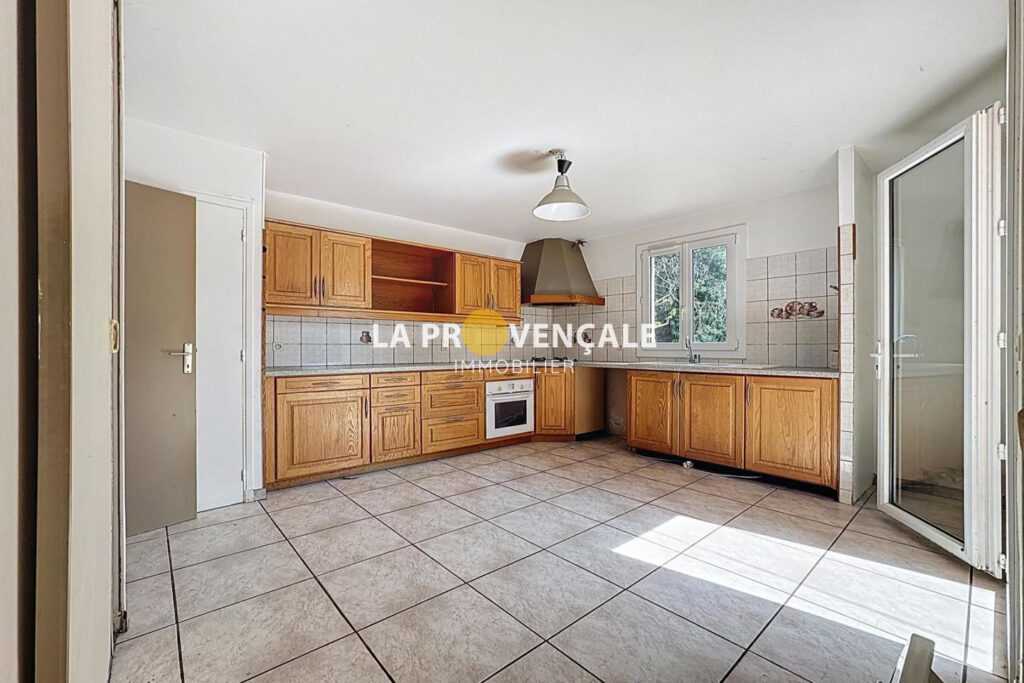 vente maison 6 Pièce(s) – 6 pièces – 5 chambres – 168.00 m²