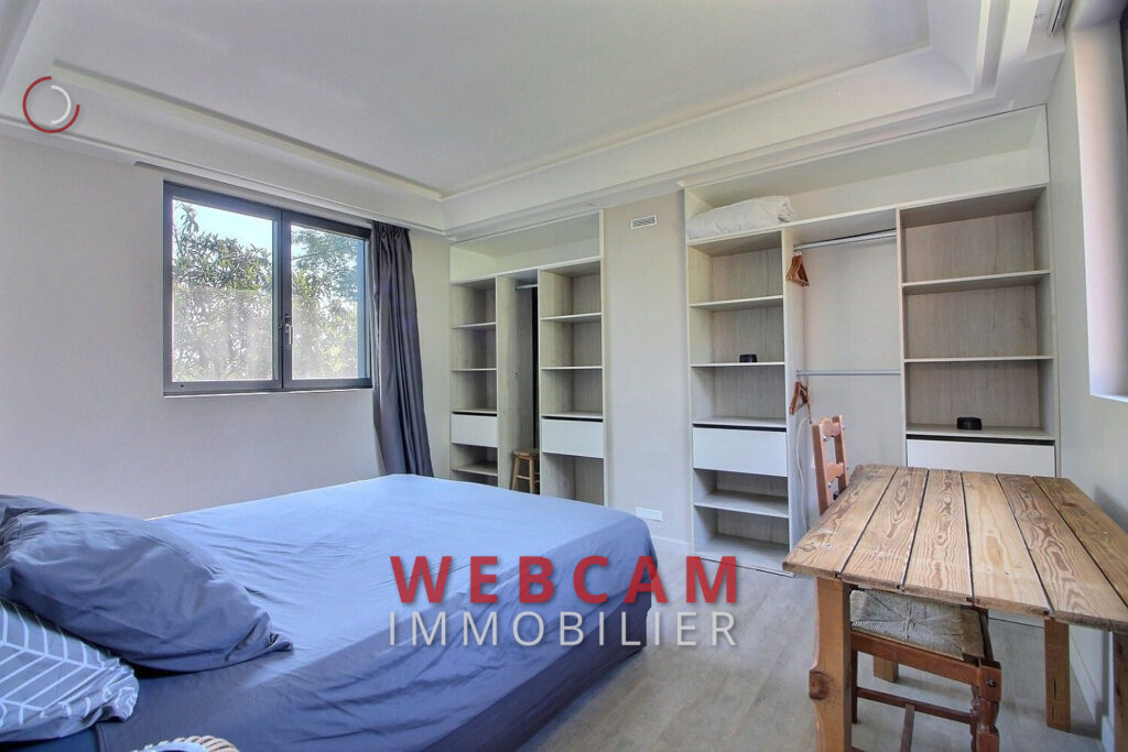 vente maison 5 Pièce(s) – 5 pièces – 3 chambres – 160.00 m²