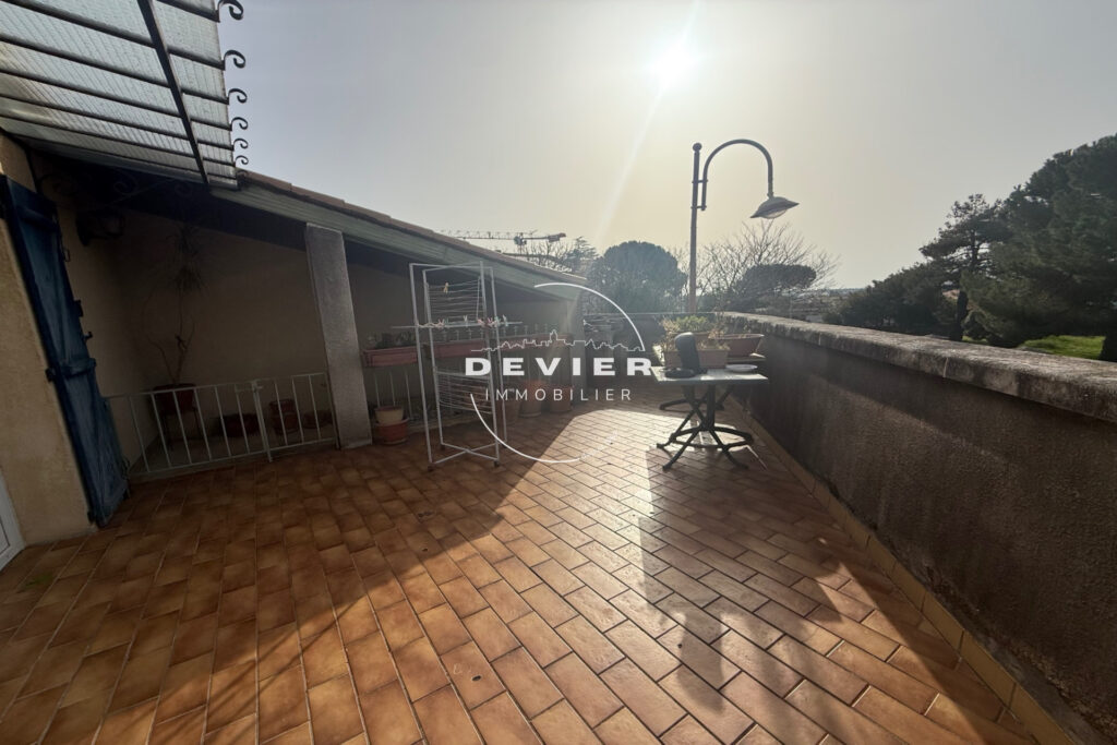 vente maison de village 5 Pièce(s) – 5 pièces – 3 chambres – 115.00 m²