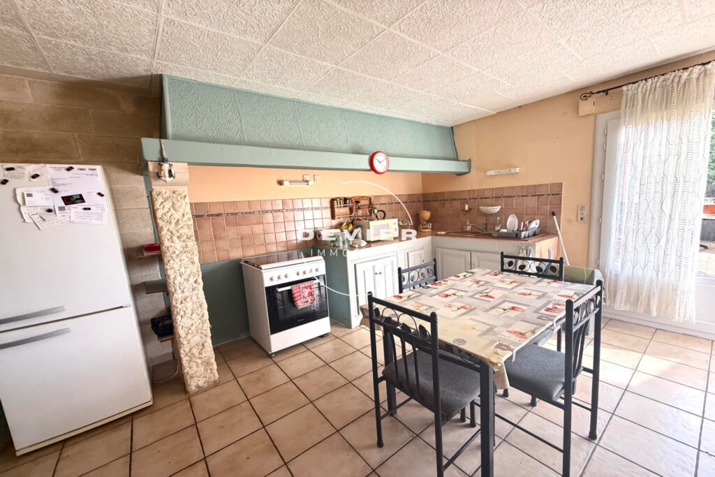 vente maison de village 5 Pièce(s) – 5 pièces – 3 chambres – 115.00 m²