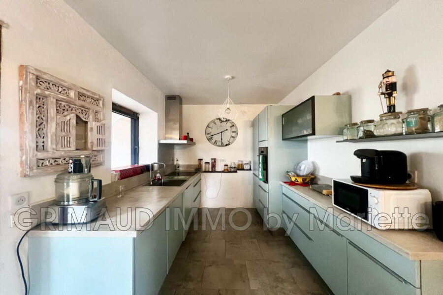 Maison à vendre à Grimaud