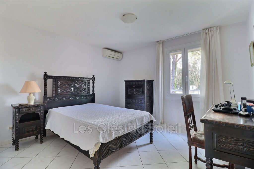 BRIGNOLES ? Maison T4 lumineuse avec garage et   – 5 pièces – 3 chambres – 90.00 m²