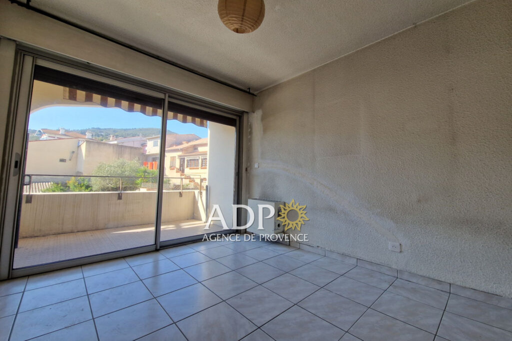 location appartement 2 Pièce(s) – 2 pièces – 1 chambre – 32.67 m²