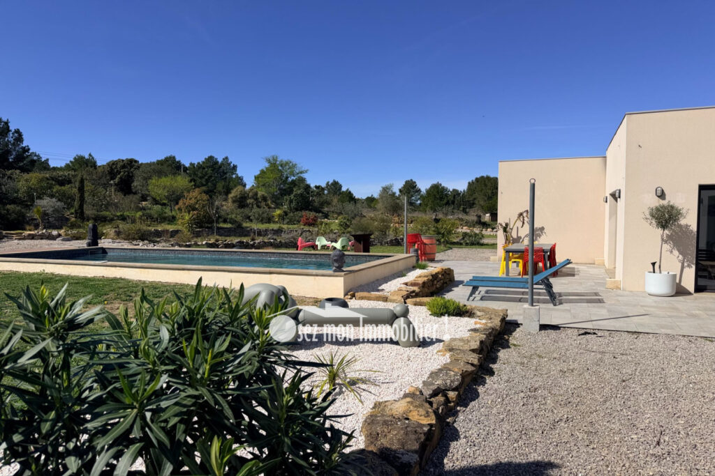 vente maison contemporaine 6 Pièce(s) – 6 pièces – 5 chambres – 175.00 m²