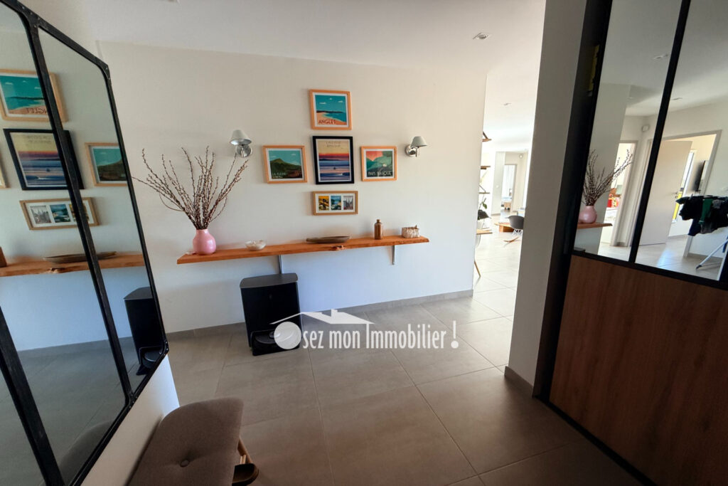 vente maison contemporaine 6 Pièce(s) – 6 pièces – 5 chambres – 175.00 m²