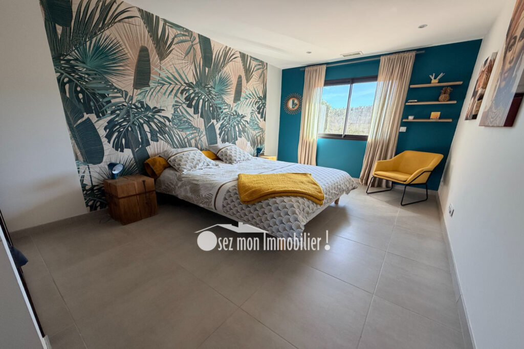 vente maison contemporaine 6 Pièce(s) – 6 pièces – 5 chambres – 175.00 m²