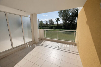Appartement à vendre à Mandelieu-la-napoule
