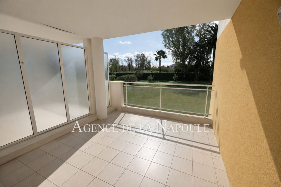 Appartement à vendre à Mandelieu-la-napoule