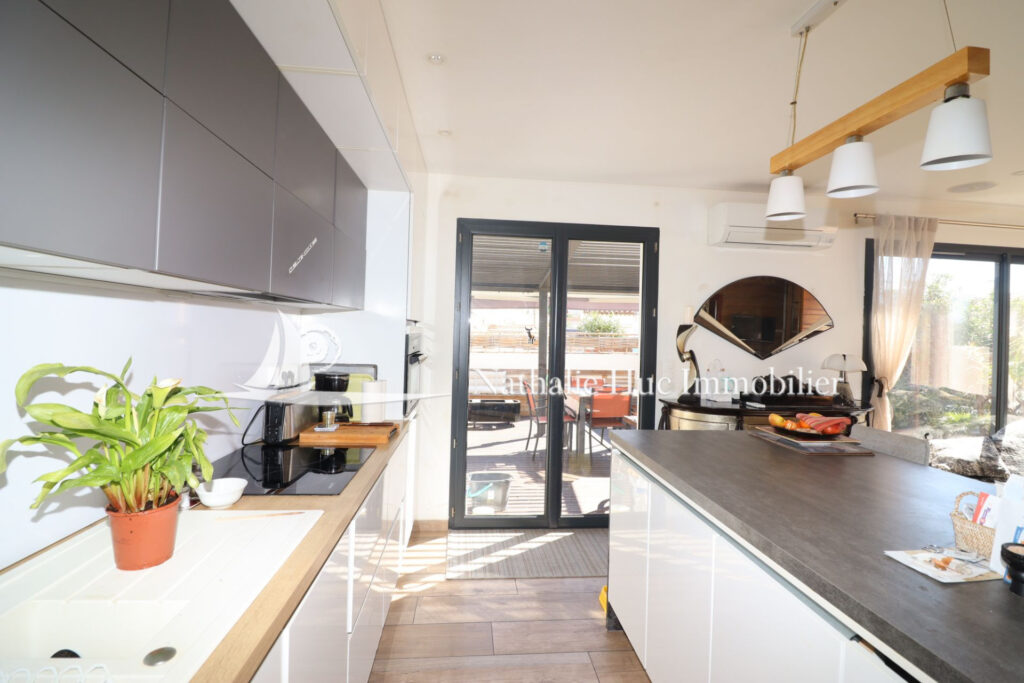 vente maison 4 Pièce(s) – 4 pièces – 3 chambres – 82.00 m²