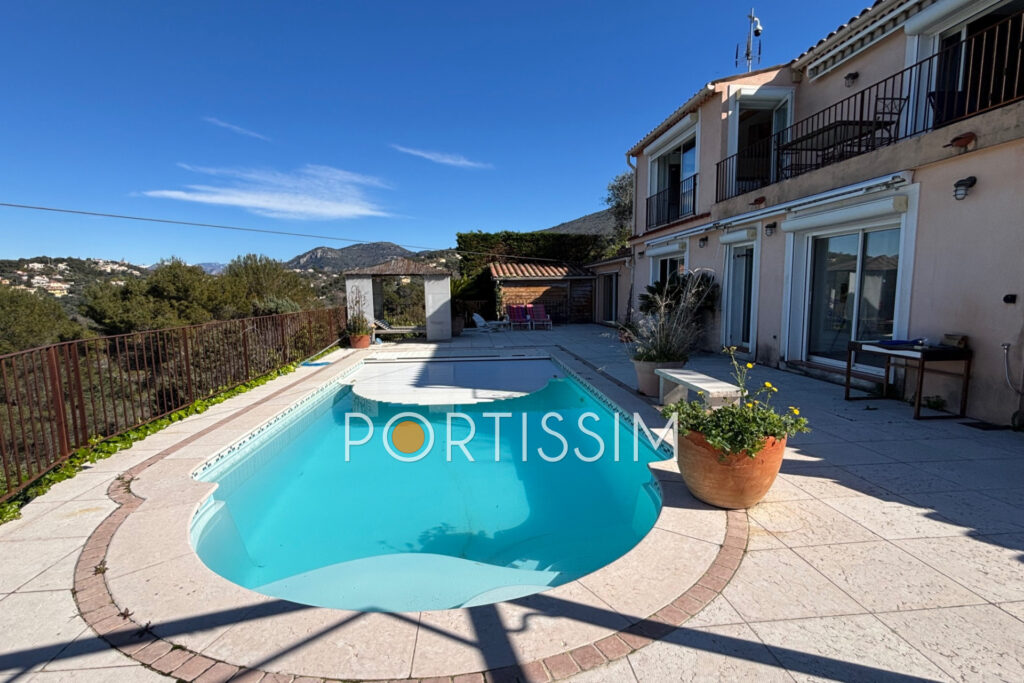 vente maison – NR pièces – 4 chambres – 110.00 m²