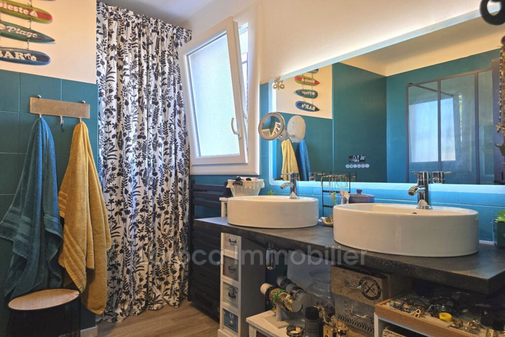 Achat maison à Saint André  – 4 pièces – 3 chambres – 130.00 m²