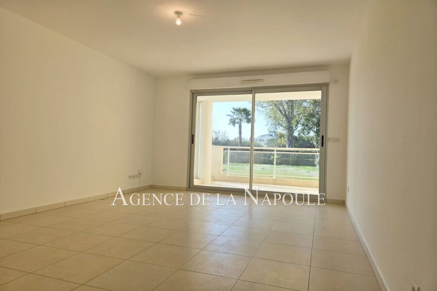 Appartement à vendre à Mandelieu-la-napoule
