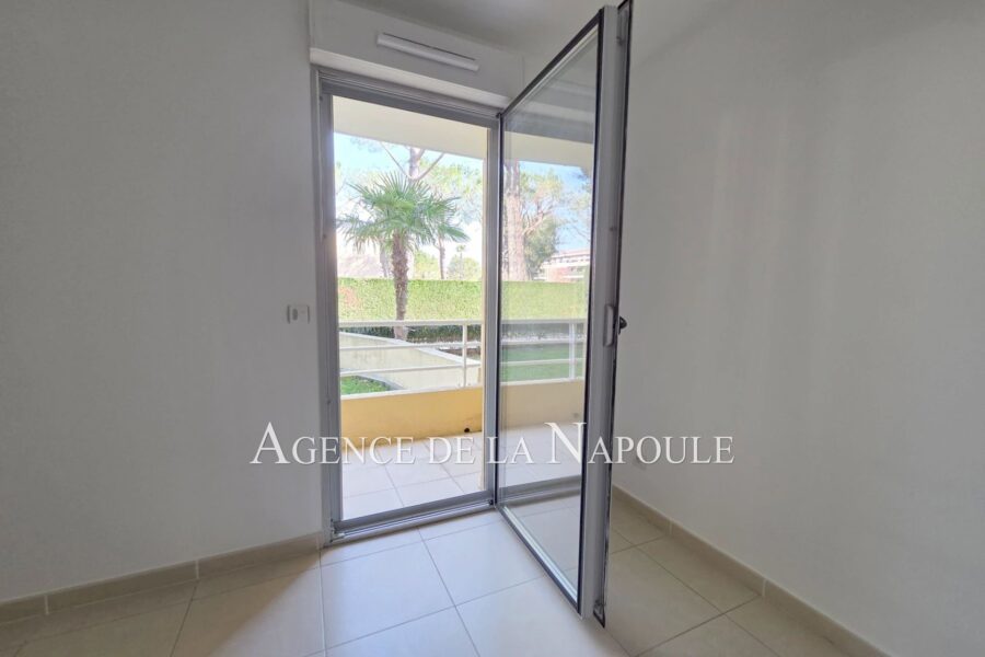 Appartement à vendre à Mandelieu-la-napoule