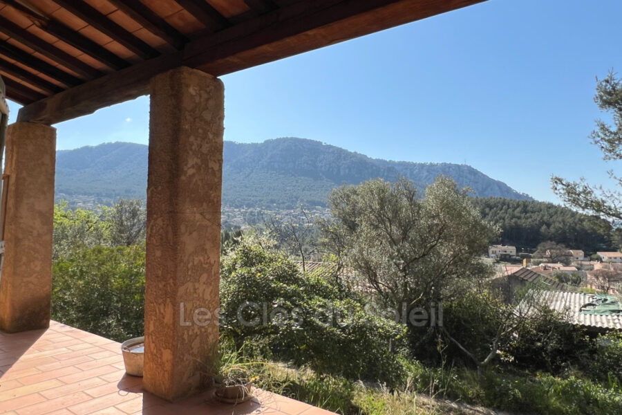 Maison à vendre à Le revest-les-eaux