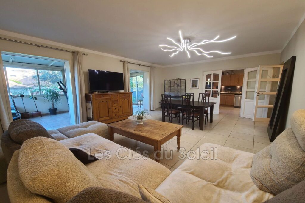 vente maison 5 Pièce(s) – 5 pièces – 3 chambres – 120.00 m²