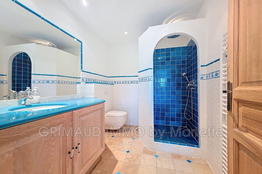Maison à vendre à Grimaud