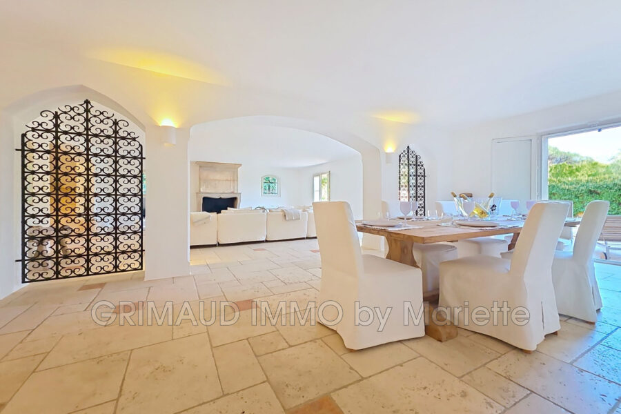 Maison à vendre à Grimaud