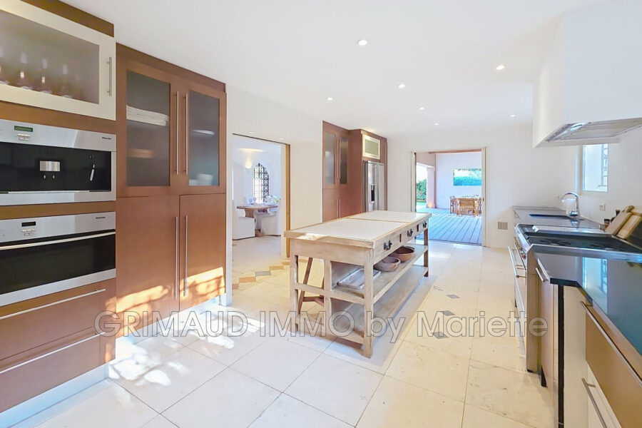 Maison à vendre à Grimaud