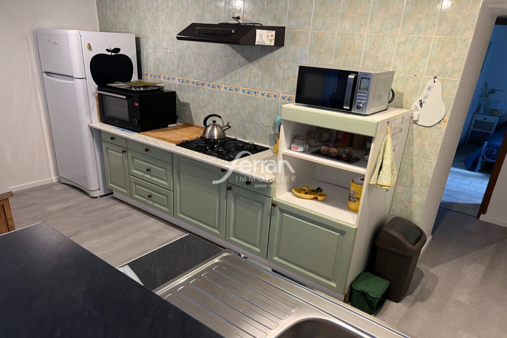 A vendre à Draguignan Ancienne bergerie composée d’un T4 et d’ – 7 pièces – 4 chambres – 142.00 m²