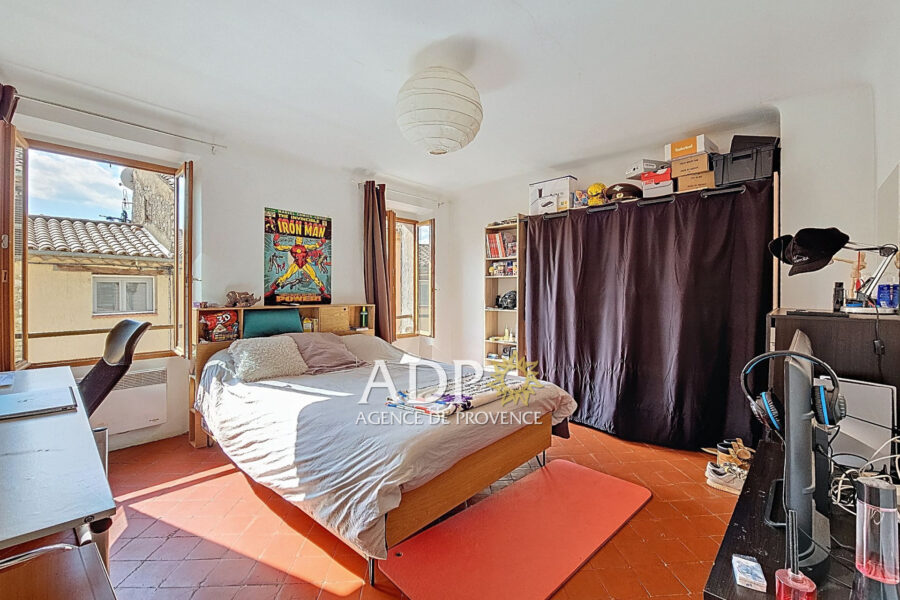 Maison à vendre à Saint-cézaire-sur-siagne