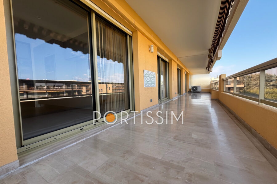 Appartement à vendre à Saint-laurent-du-var