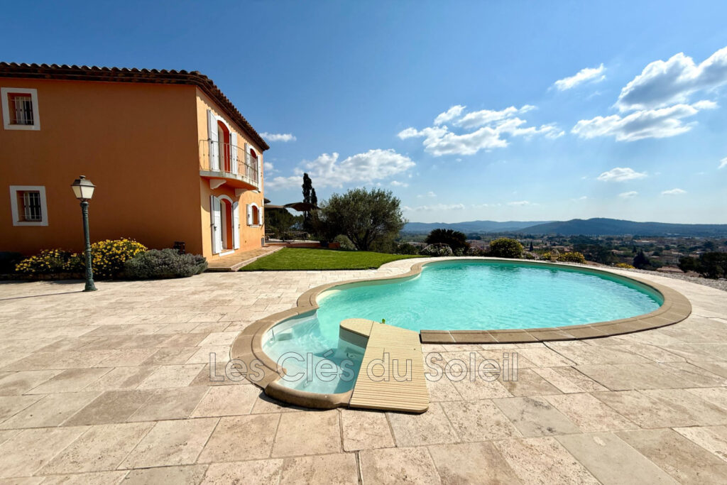 vente maison – NR pièces – 4 chambres – 165.00 m²