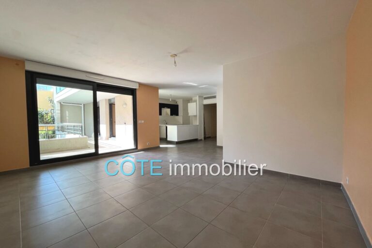 ANTIBES PORT VAUBAN 3 PIÈCES TERRASSE RÉSIDENCE RÉCENTE AU CAL – 3 pièces – 2 chambres – 71.00 m²