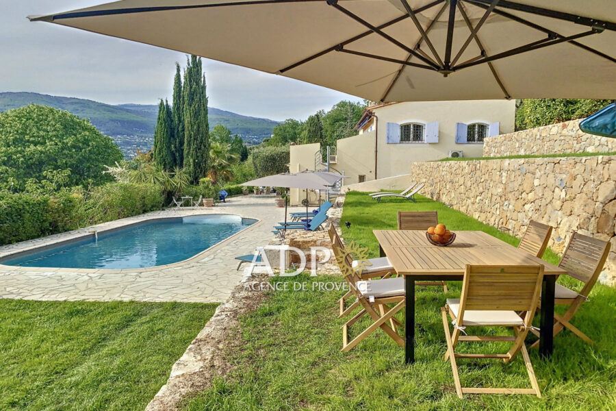 Maison à vendre à Valbonne