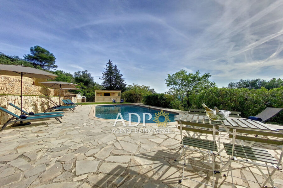 Maison à vendre à Valbonne