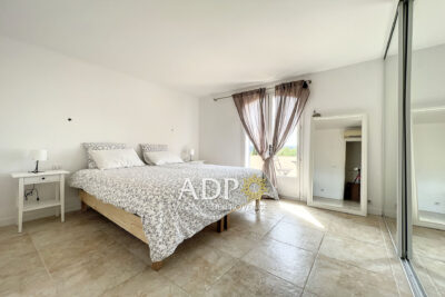 vente maison 7 Pièce(s) – 7 pièces – 6 chambres – 250.00 m²