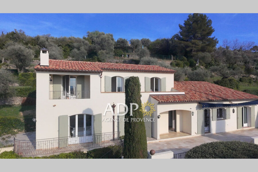 Maison à vendre à Valbonne