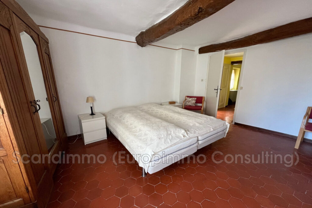 vente maison de village 4 Pièce(s) – 4 pièces – 3 chambres – 106.68 m²