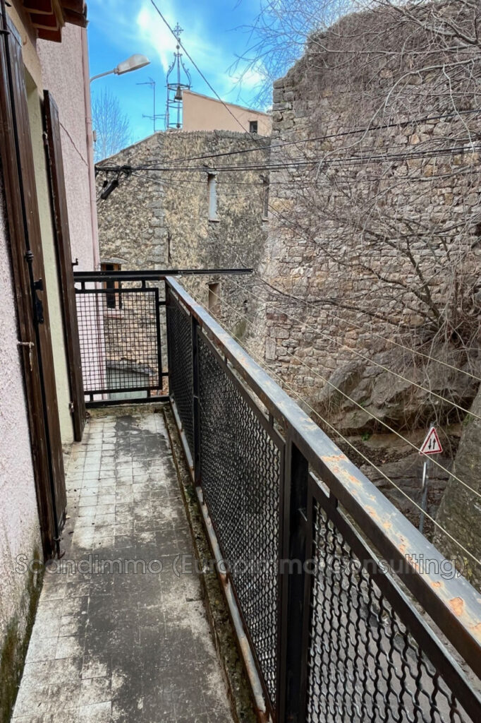 vente maison de village 4 Pièce(s) – 4 pièces – 3 chambres – 106.68 m²