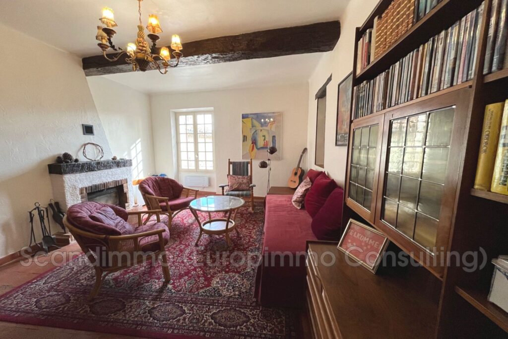 vente maison de village 4 Pièce(s) – 4 pièces – 3 chambres – 106.68 m²