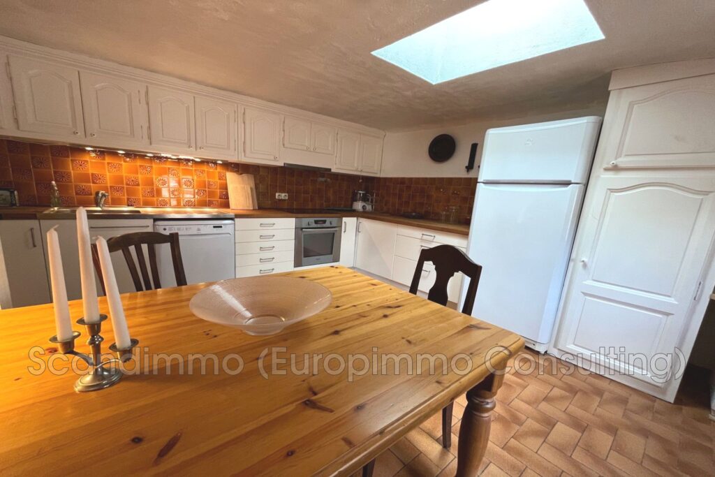 vente maison de village 4 Pièce(s) – 4 pièces – 3 chambres – 106.68 m²