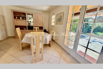 Maison à vendre à Sainte-maxime