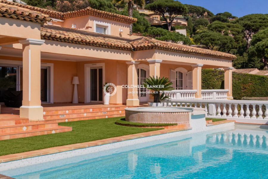 Maison à vendre à Sainte-maxime