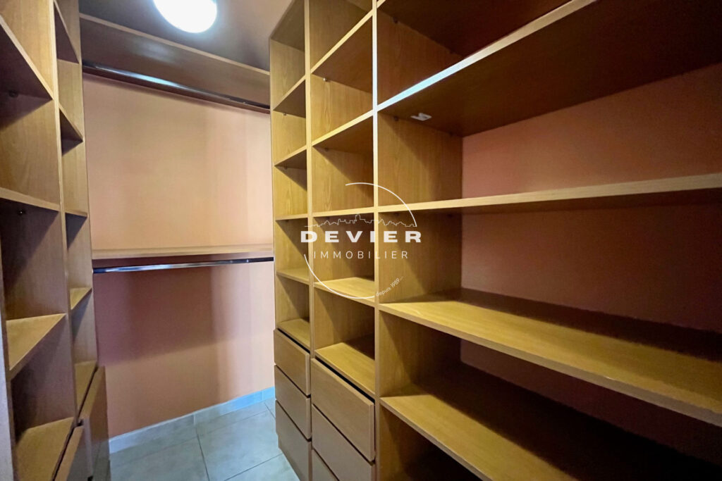 vente maison 4 Pièce(s) – 4 pièces – 3 chambres – 130.00 m²