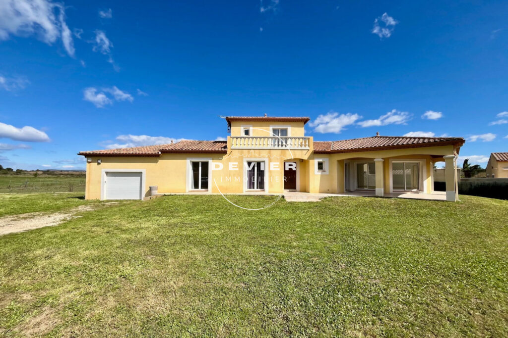 vente maison 4 Pièce(s) – 4 pièces – 3 chambres – 130.00 m²