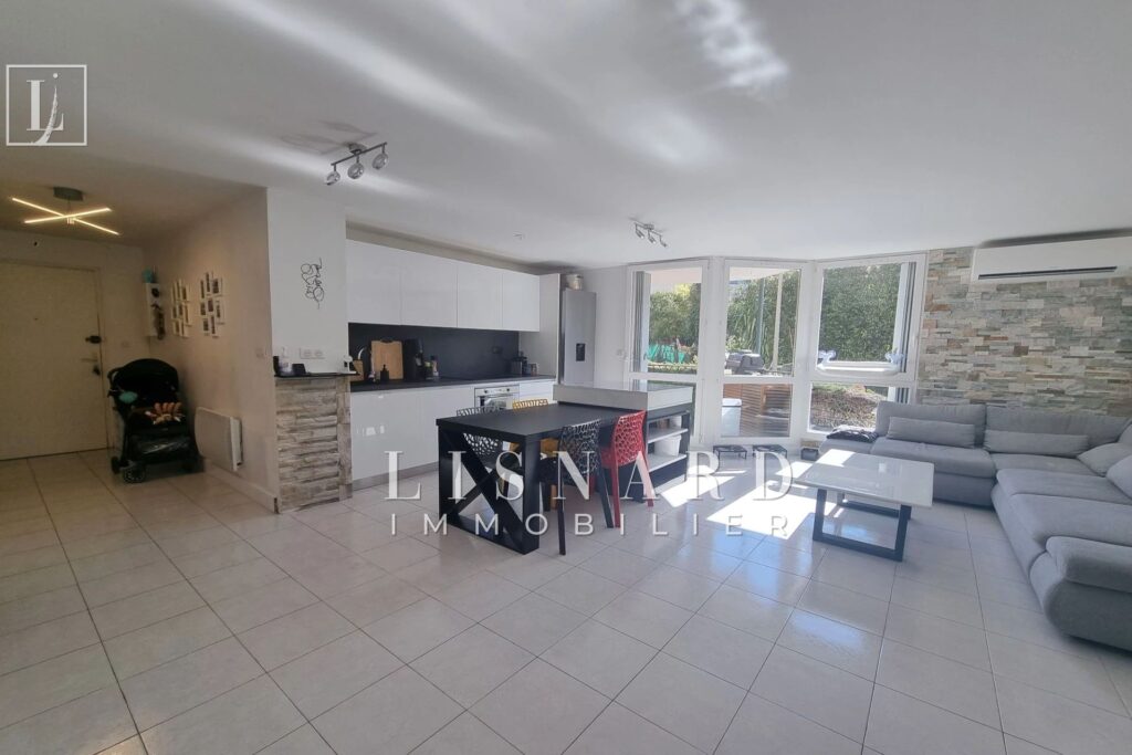 vente appartement 4 Pièce(s) – 4 pièces – 3 chambres – 77.00 m²