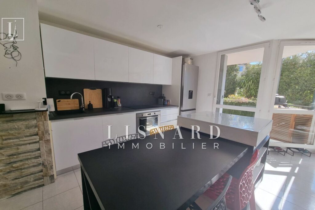 vente appartement 4 Pièce(s) – 4 pièces – 3 chambres – 77.00 m²