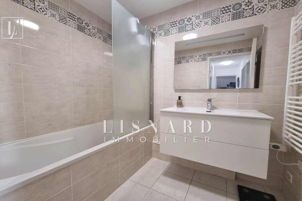 vente appartement 4 Pièce(s) – 4 pièces – 3 chambres – 77.00 m²