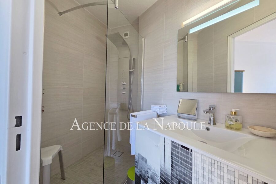 Appartement à vendre à Mandelieu-la-napoule