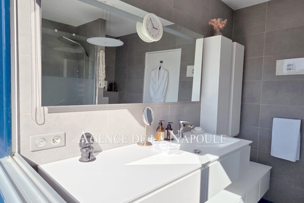 vente appartement – 4 pièces – 2 chambres – 110.00 m²