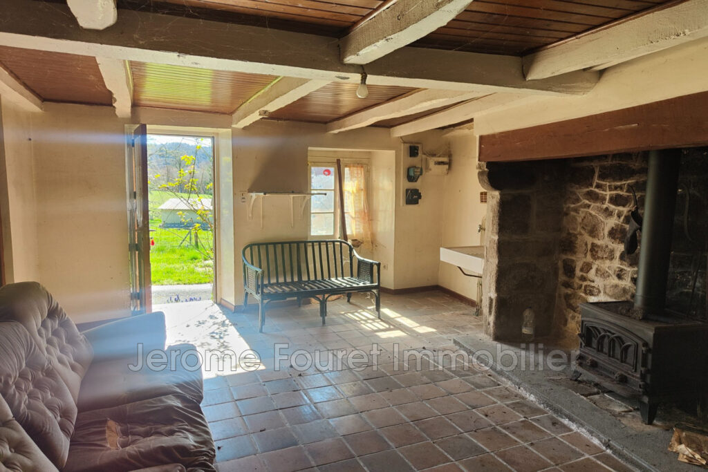 vente maison – NR pièces – 2 chambres – 70.00 m²