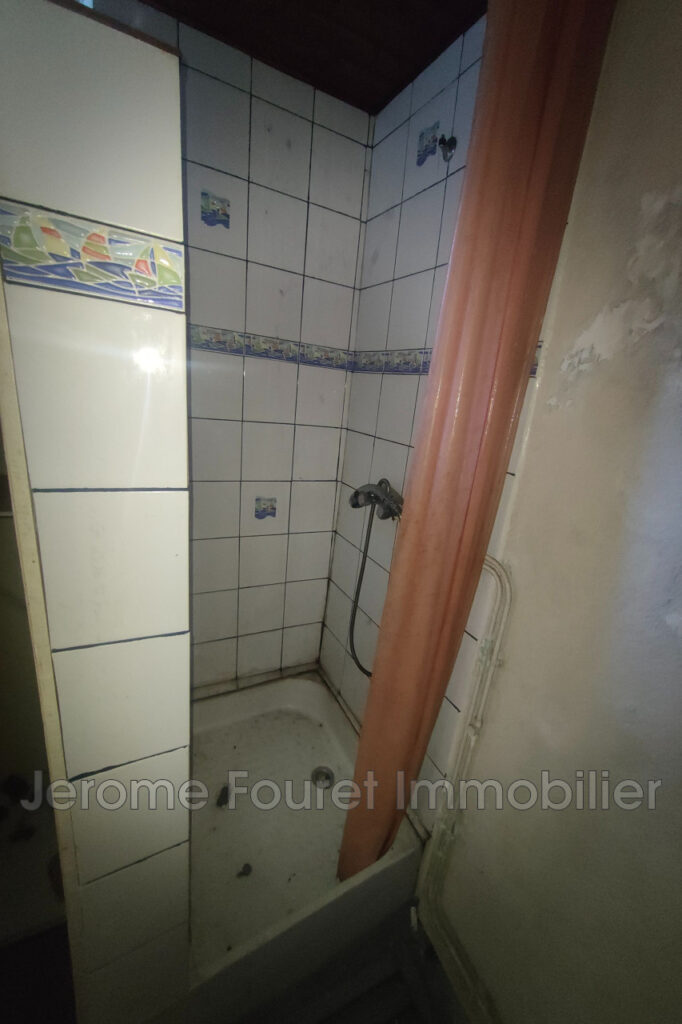 vente maison – NR pièces – 2 chambres – 70.00 m²