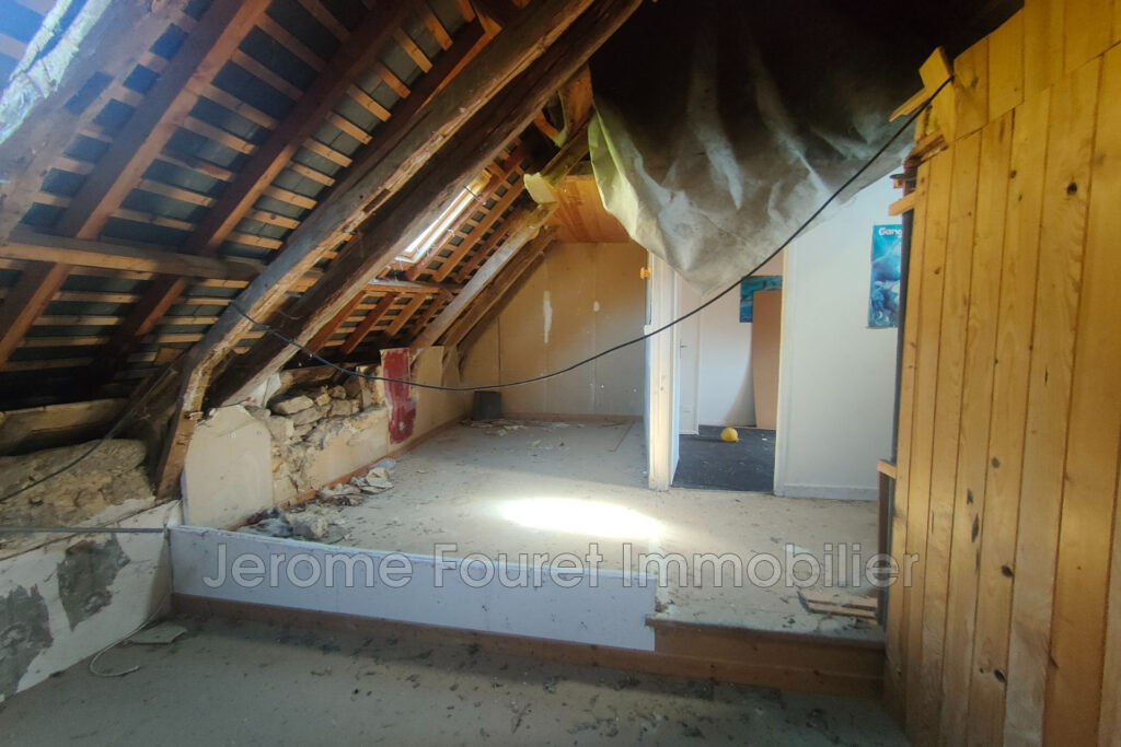 vente maison – NR pièces – 2 chambres – 70.00 m²