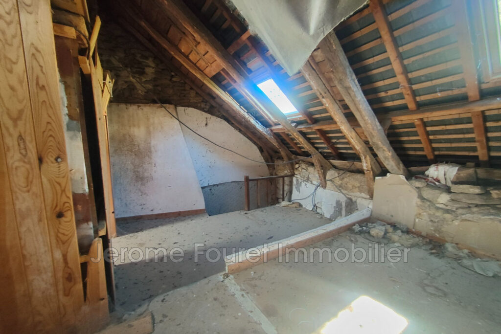 vente maison – NR pièces – 2 chambres – 70.00 m²