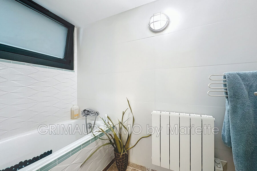 Maison à vendre à Les issambres